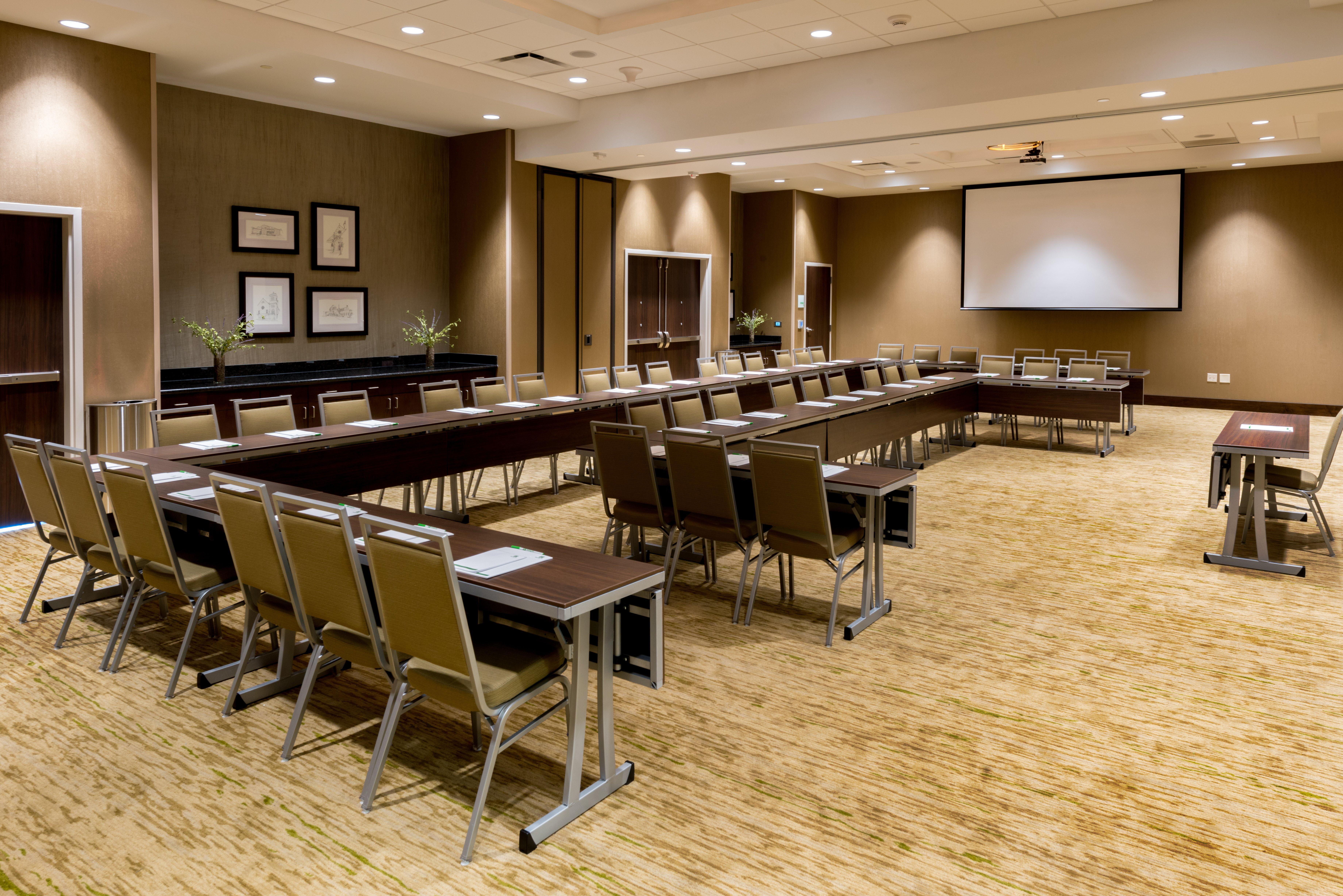 Holiday Inn Paducah Riverfront By Ihg Бизнес снимка